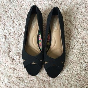 Black cross cross open toe wedge espadrilles